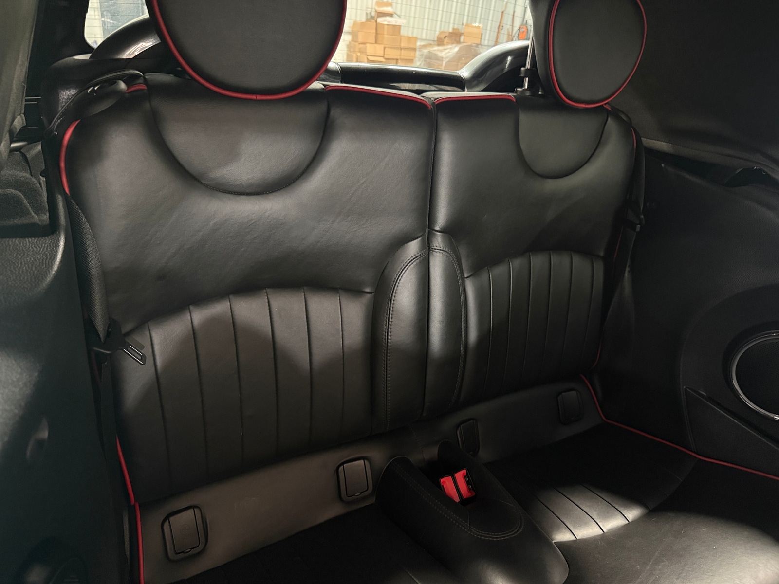 Thumbnail: 2013 MINI Cooper Convertible - 6