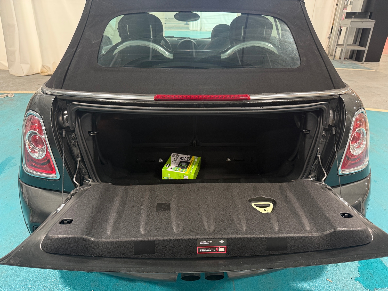 Thumbnail: 2013 MINI Cooper Convertible - 7