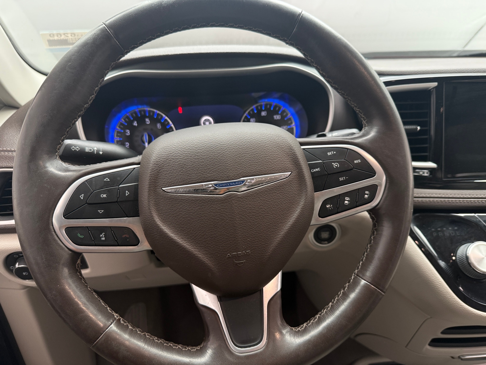 Thumbnail: 2021 Chrysler Pacifica - 4