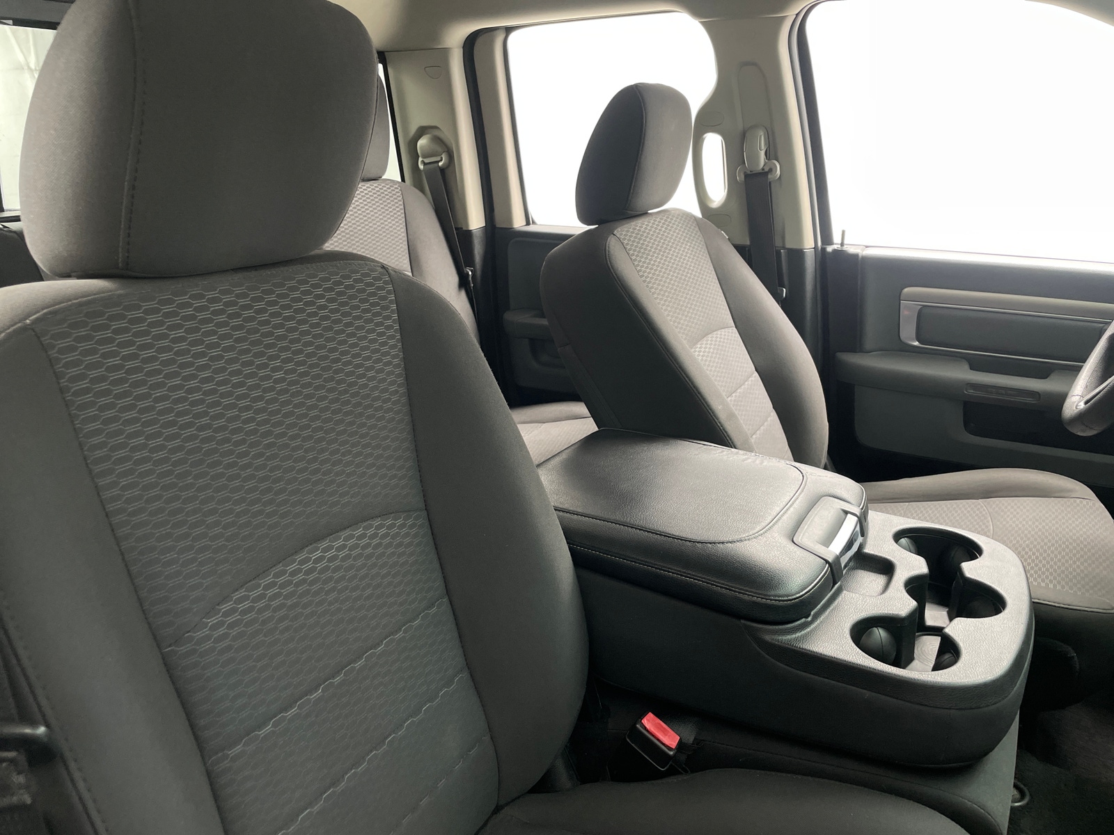 Thumbnail: 2019 RAM 1500 Classic - 2