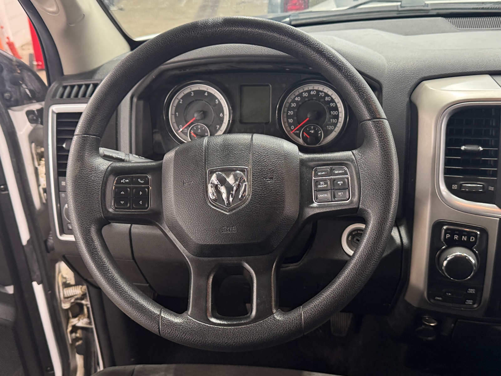 Thumbnail: 2019 RAM 1500 Classic - 5