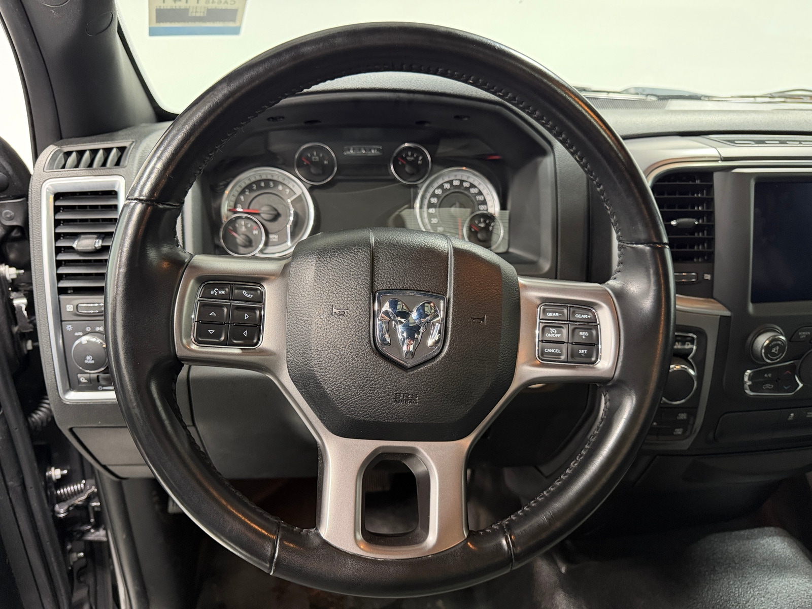 Thumbnail: 2021 RAM 1500 Classic - 5