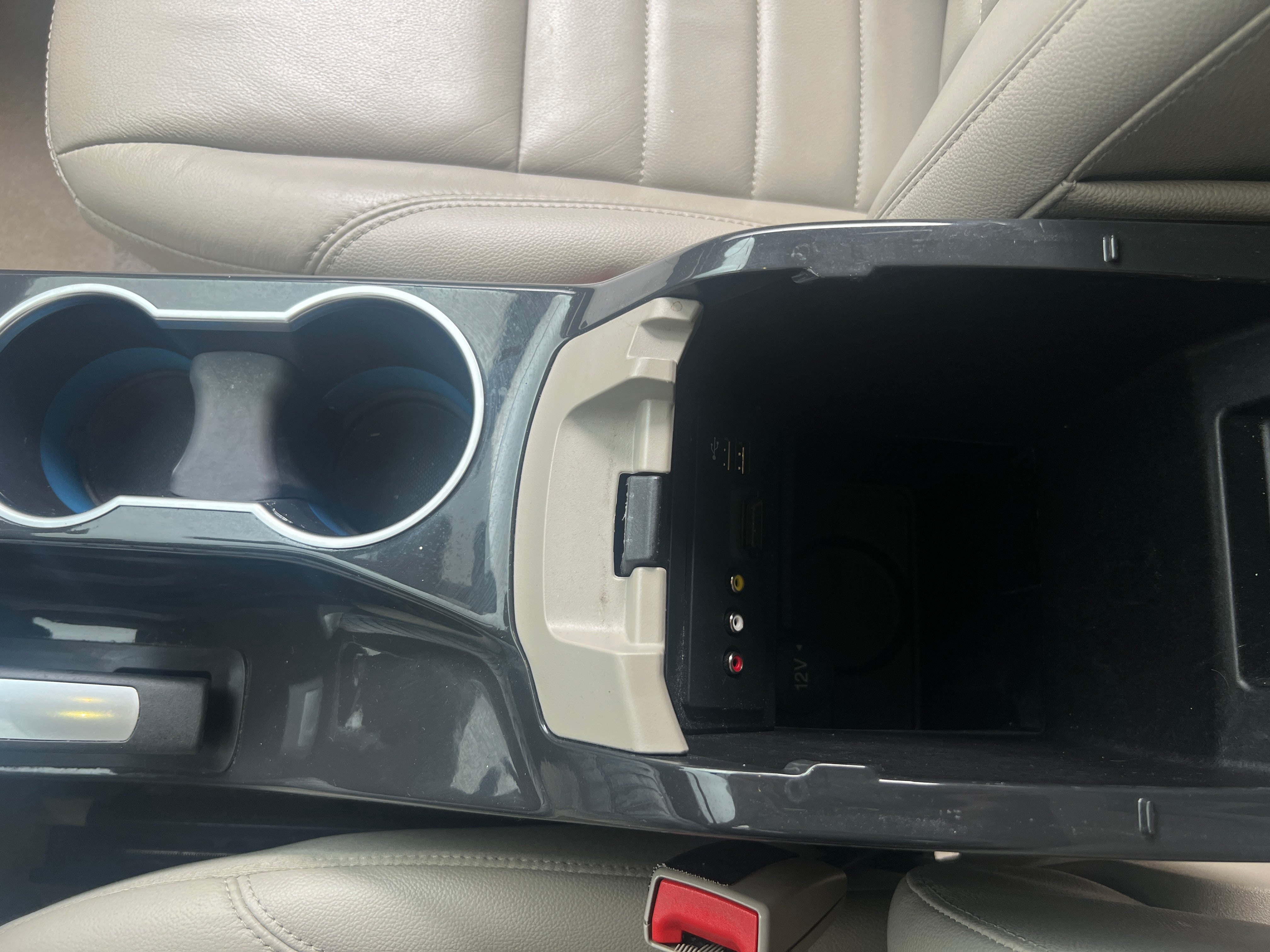 2015 Ford Escape Titanium - Photo 17
