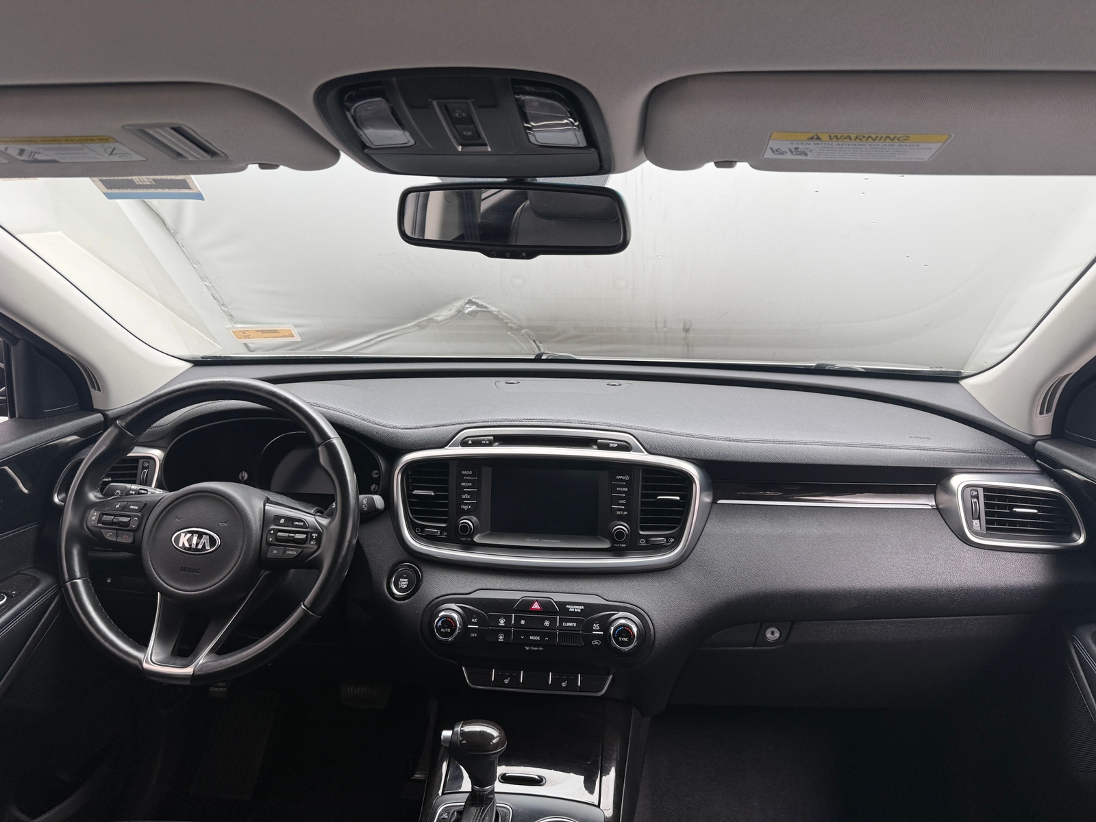 Thumbnail: 2017 Kia Sorento - 2