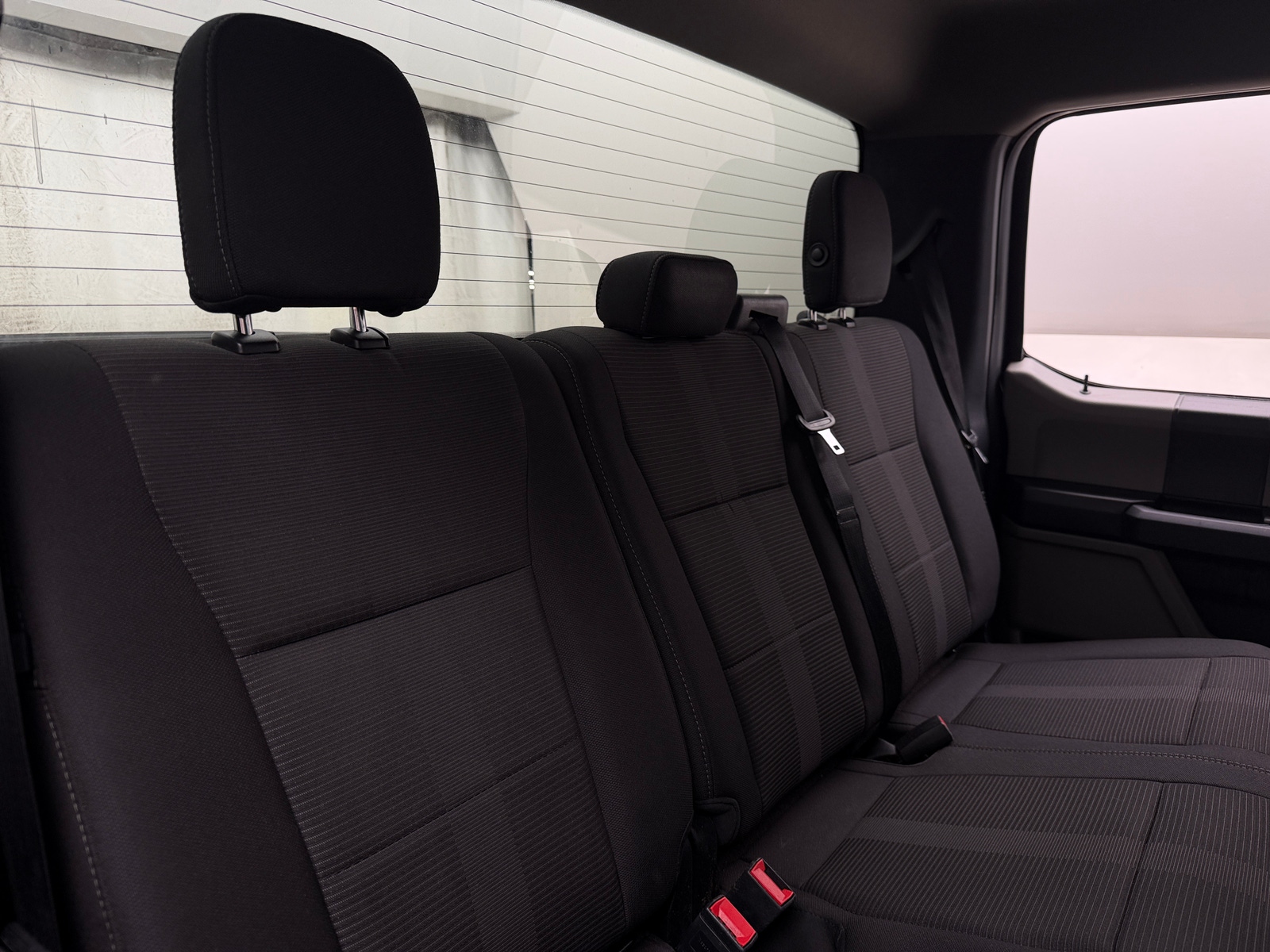 Thumbnail: 2018 Ford Econoline - 6