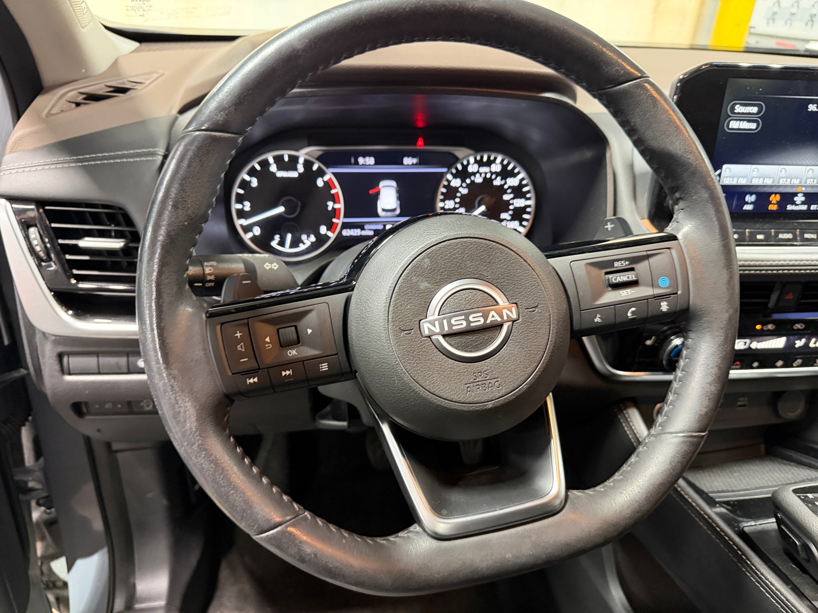 Thumbnail: 2023 Nissan Rogue - 4