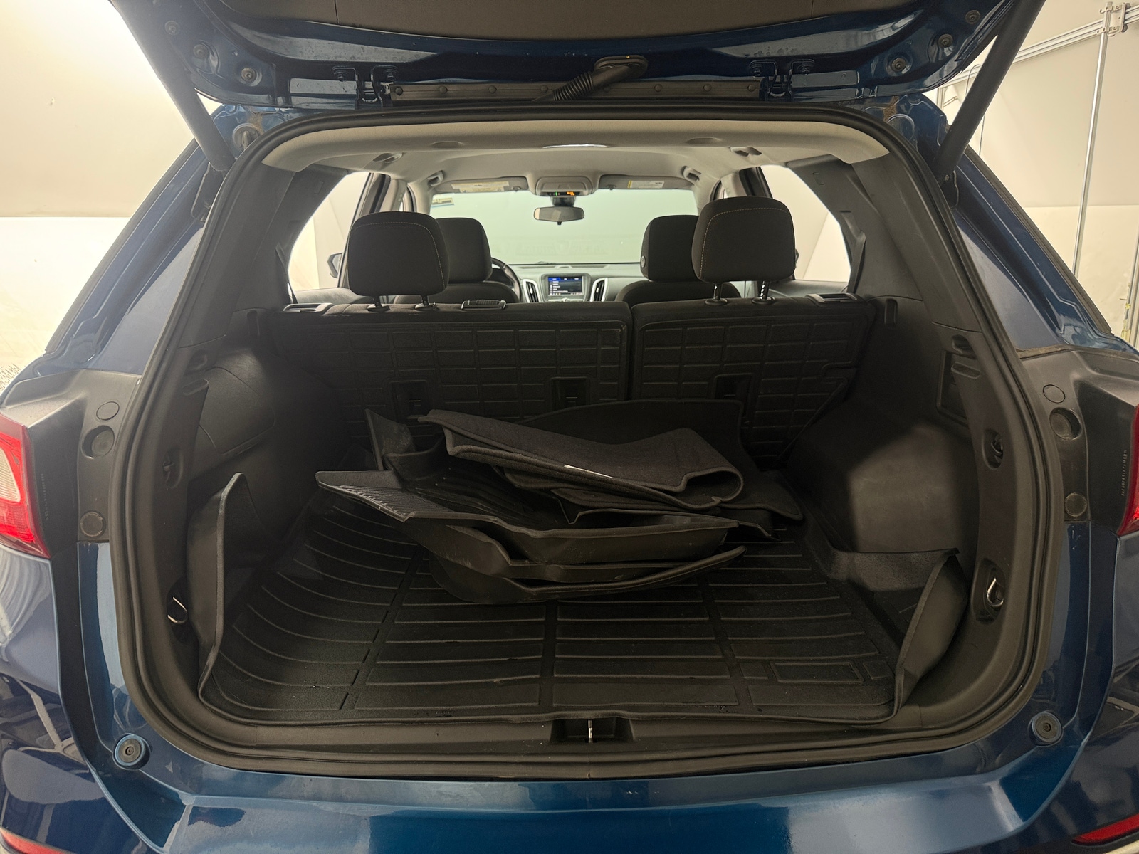 Thumbnail: 2021 Chevrolet Equinox - 7