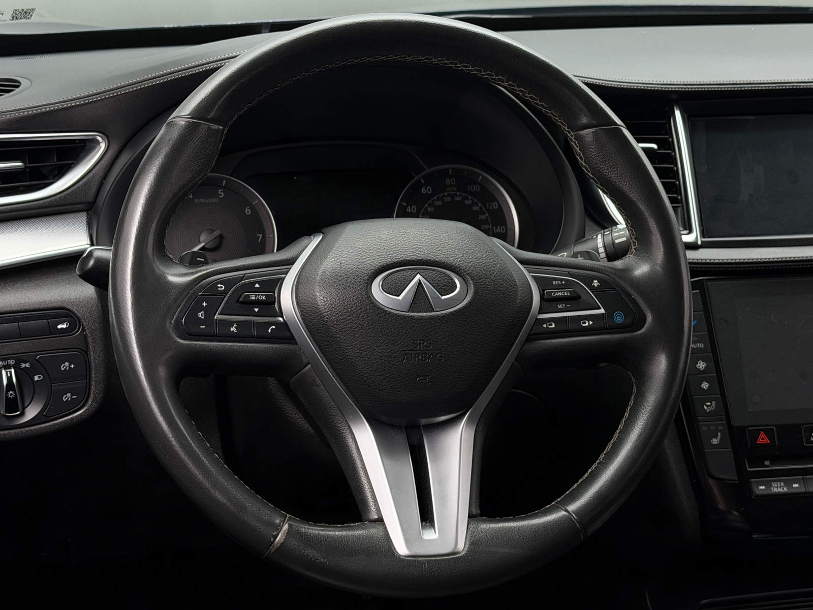 Thumbnail: 2021 INFINITI QX50 - 4