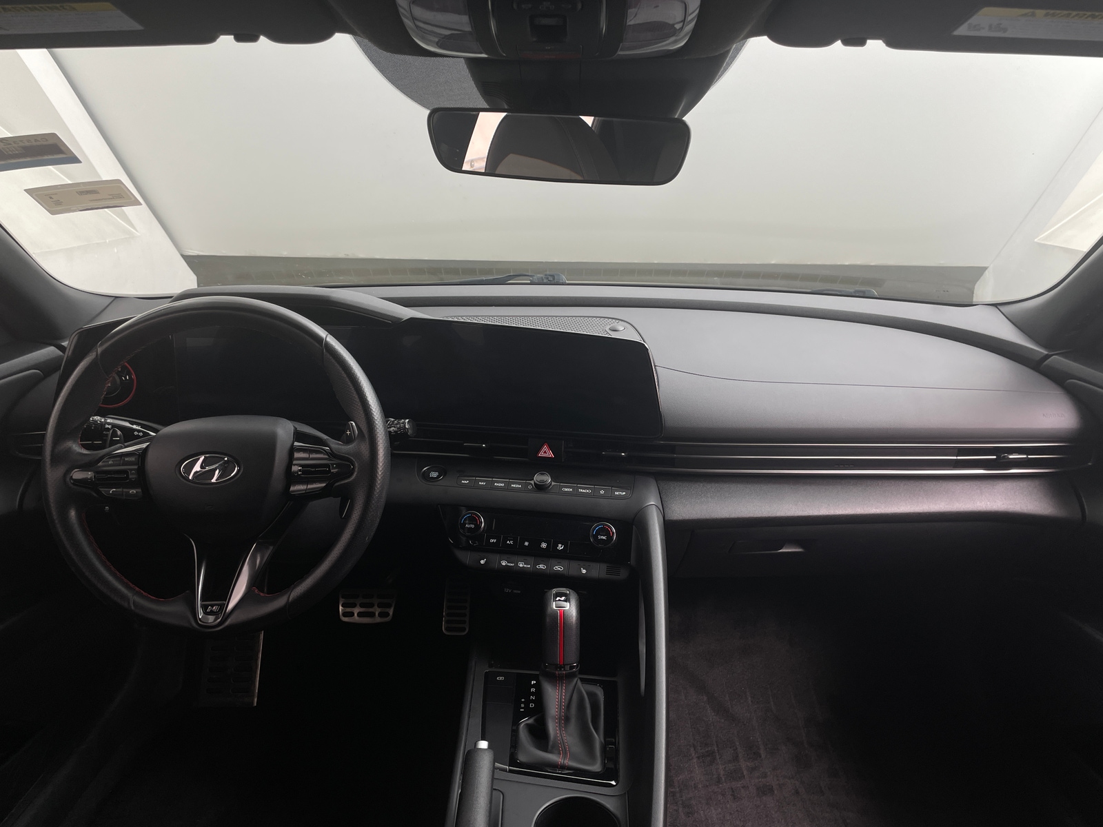 Thumbnail: 2023 Hyundai Elantra - 3