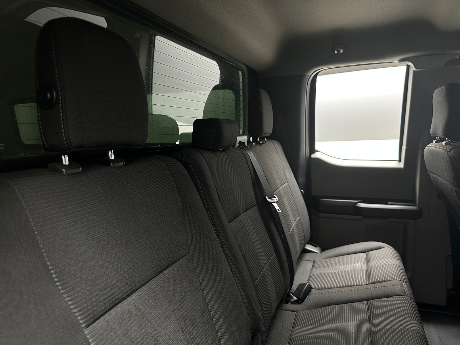 Thumbnail: 2018 Ford Econoline - 6