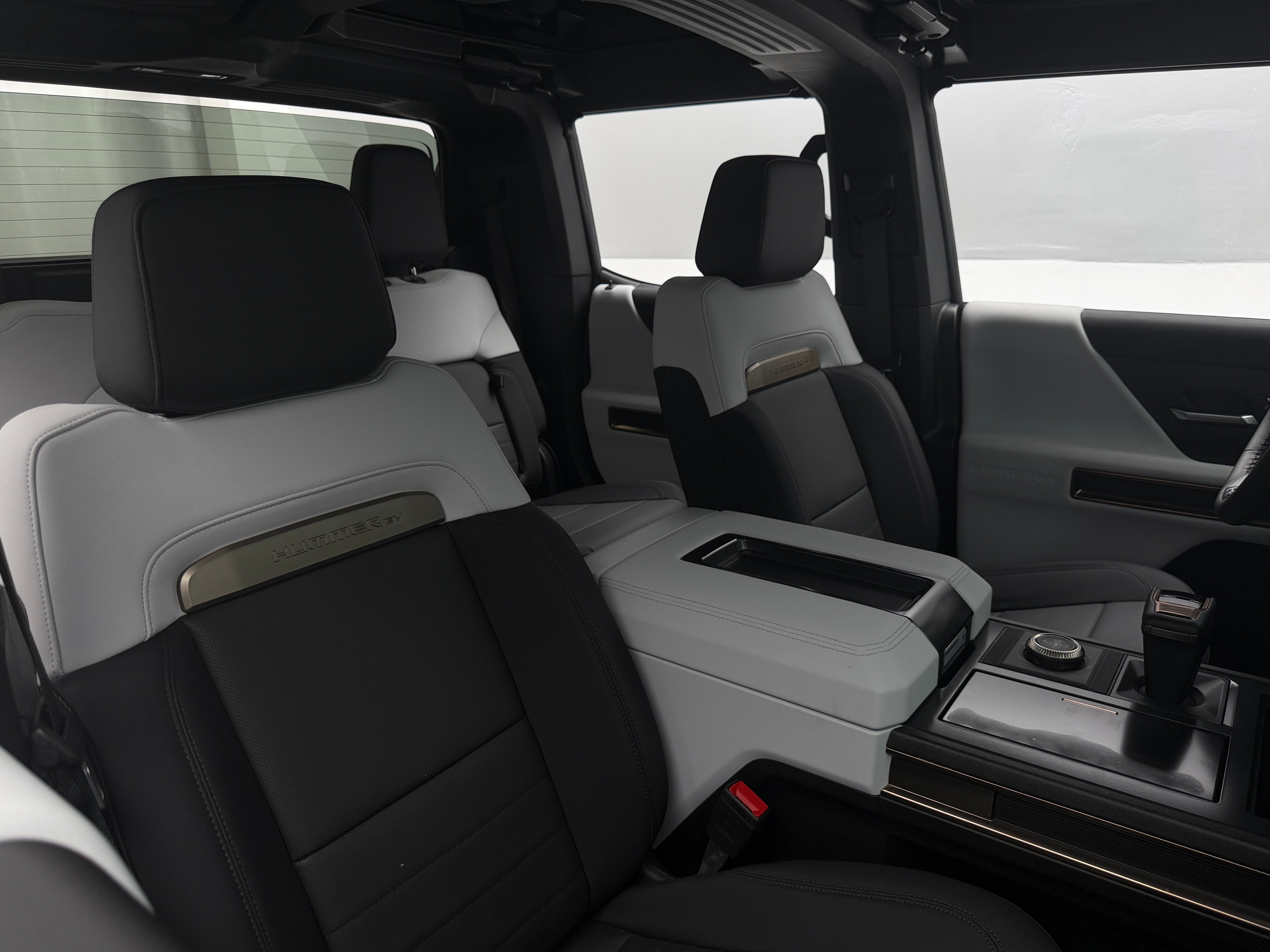 2025 GMC HUMMER EV