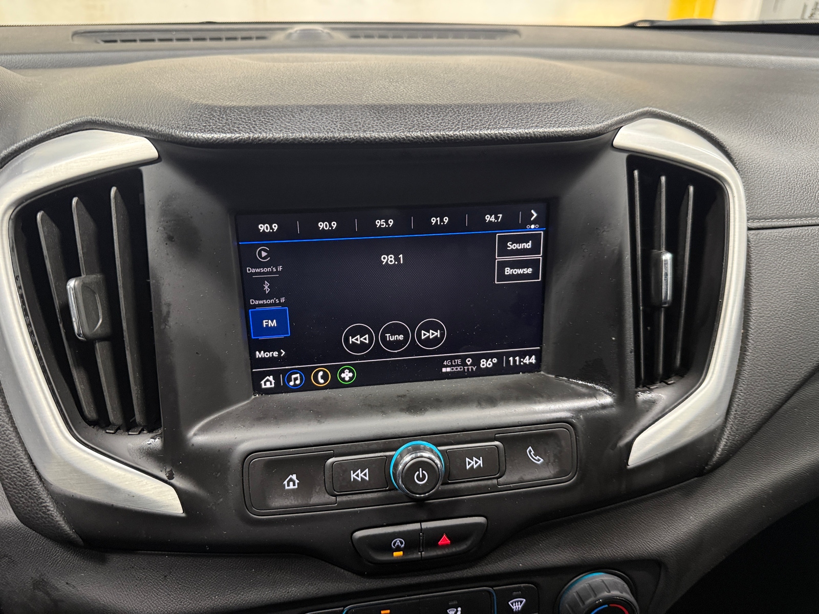 Thumbnail: 2024 GMC Terrain - 4