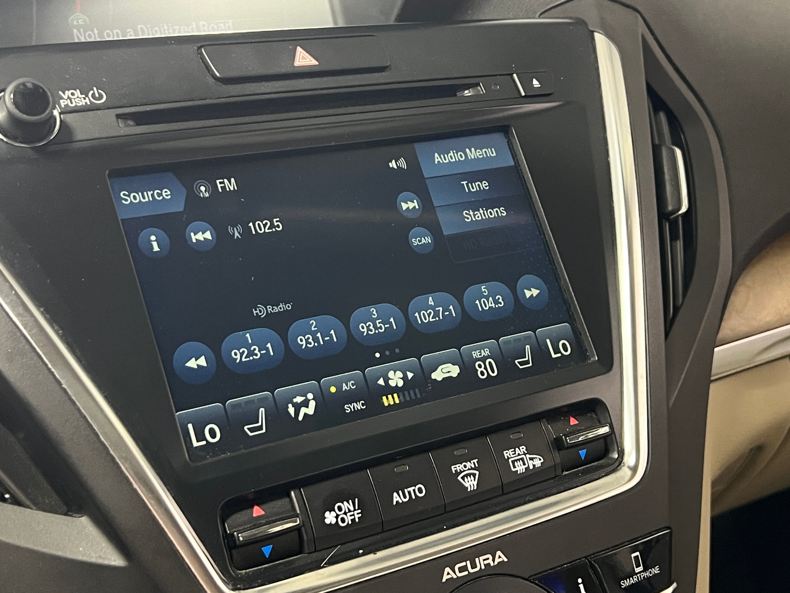 Thumbnail: 2019 Acura MDX - 3