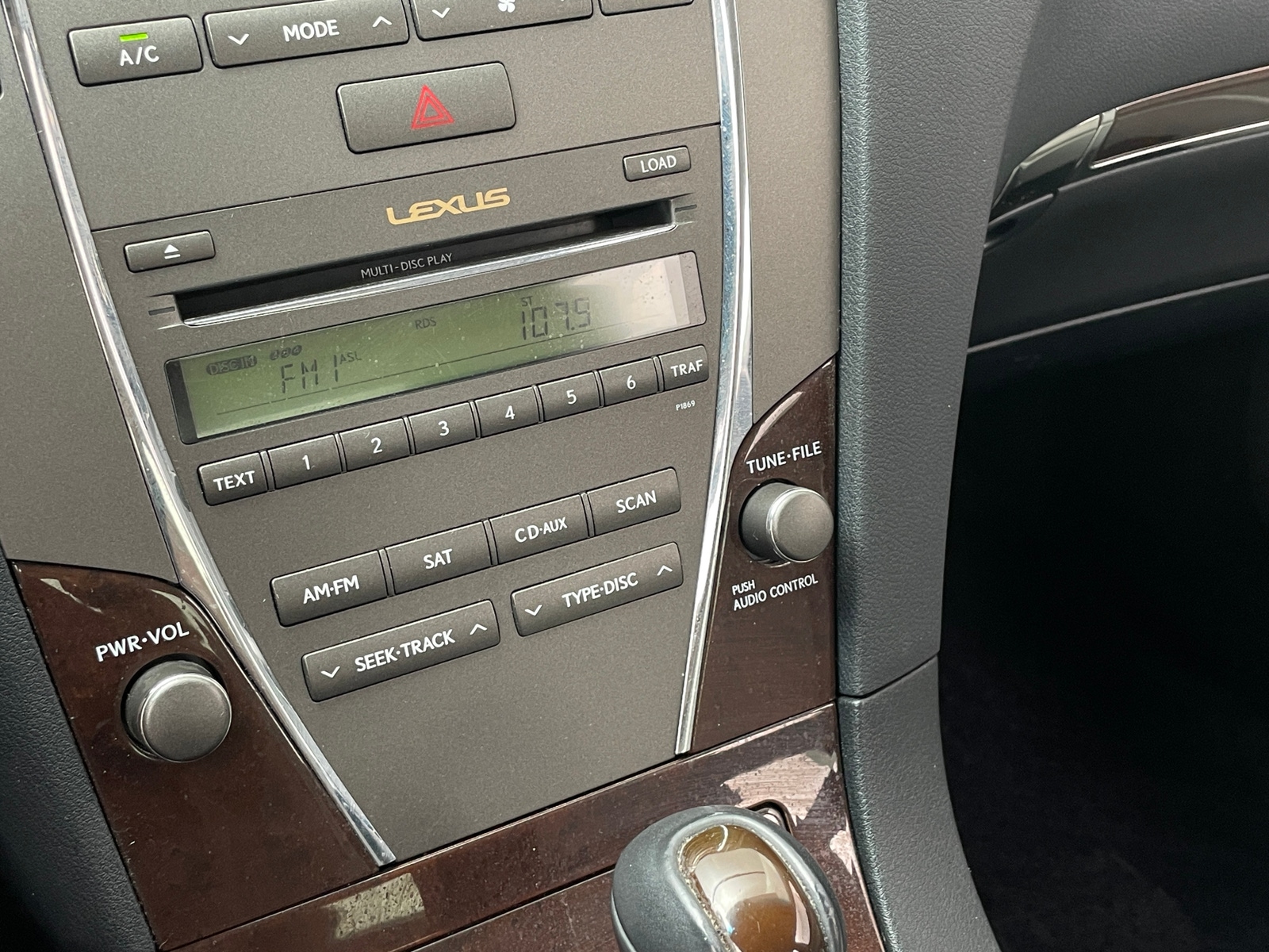 Thumbnail: 2012 Lexus ES - 4