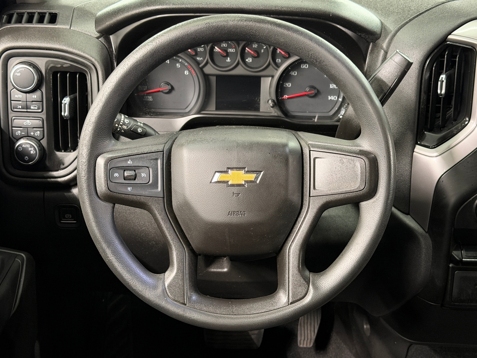 Thumbnail: 2021 Chevrolet Silverado 1500 - 5