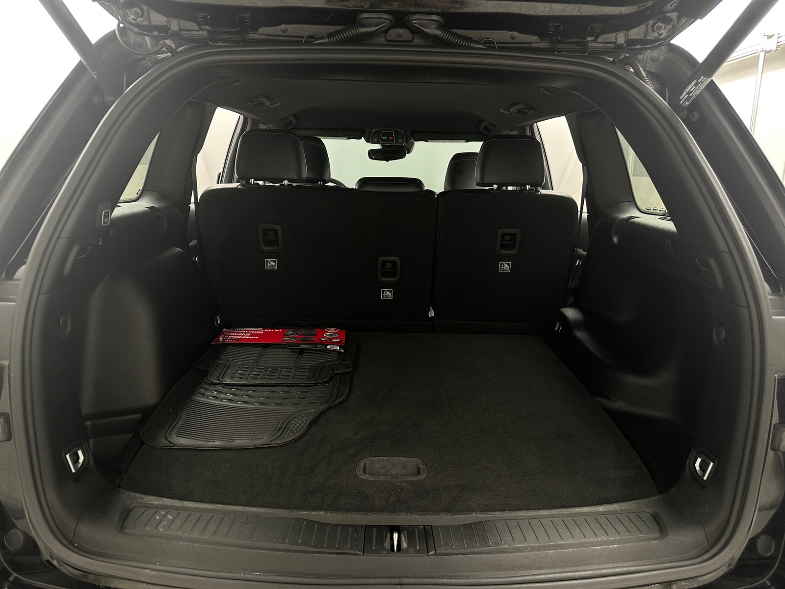Thumbnail: 2024 Jeep Grand Cherokee - 6