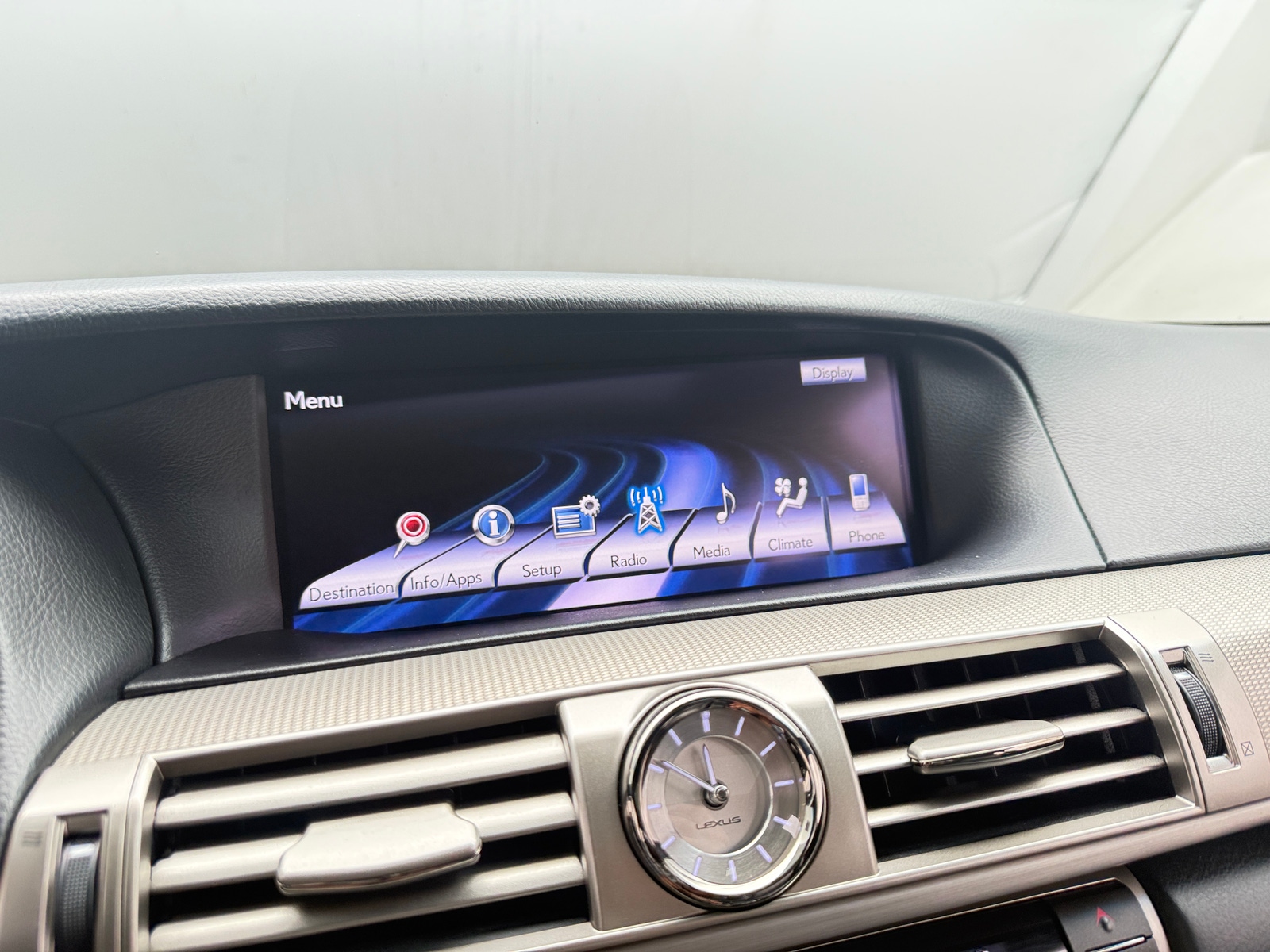 Thumbnail: 2014 Lexus LS - 4