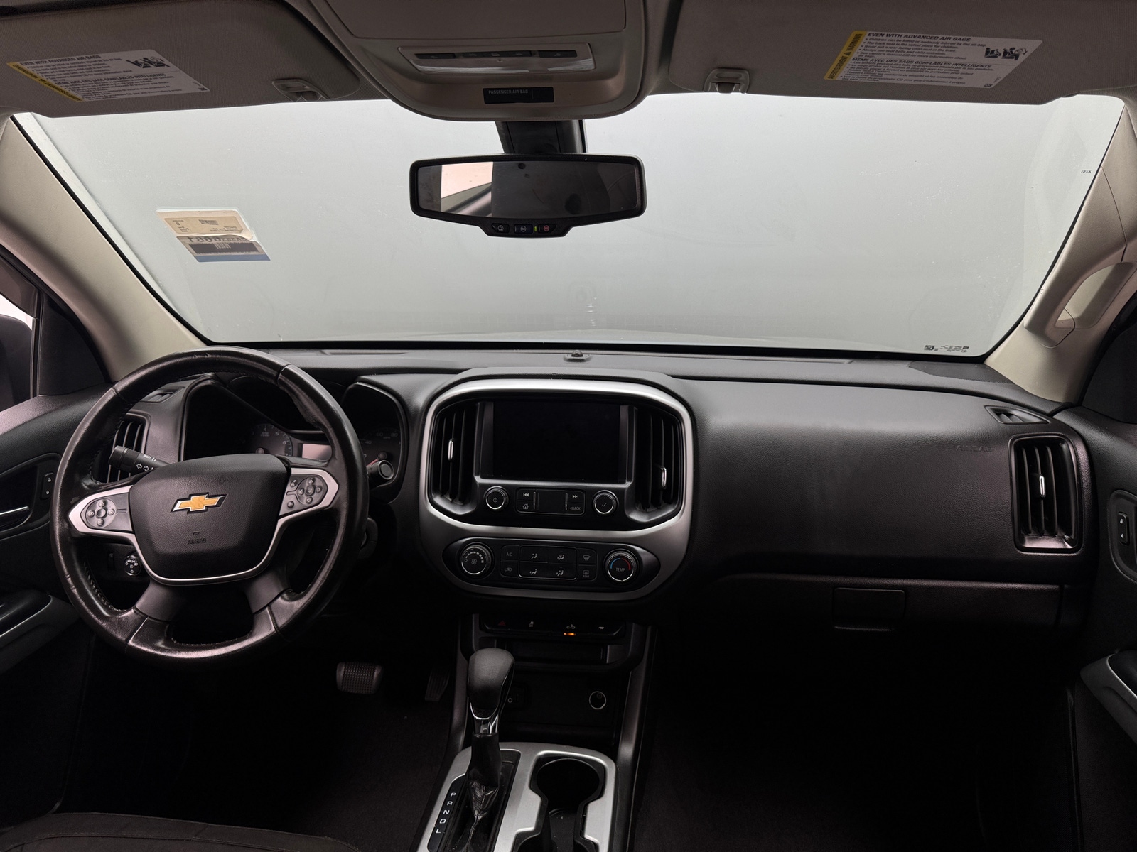 Thumbnail: 2022 Chevrolet Colorado - 3