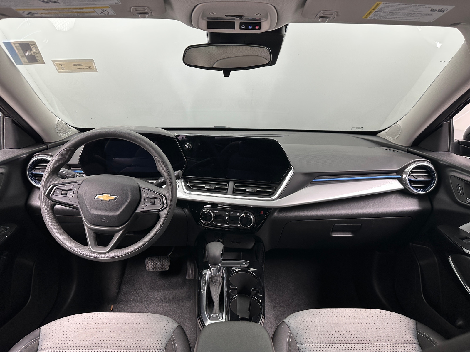 Thumbnail: 2026 Chevrolet Trax - 2