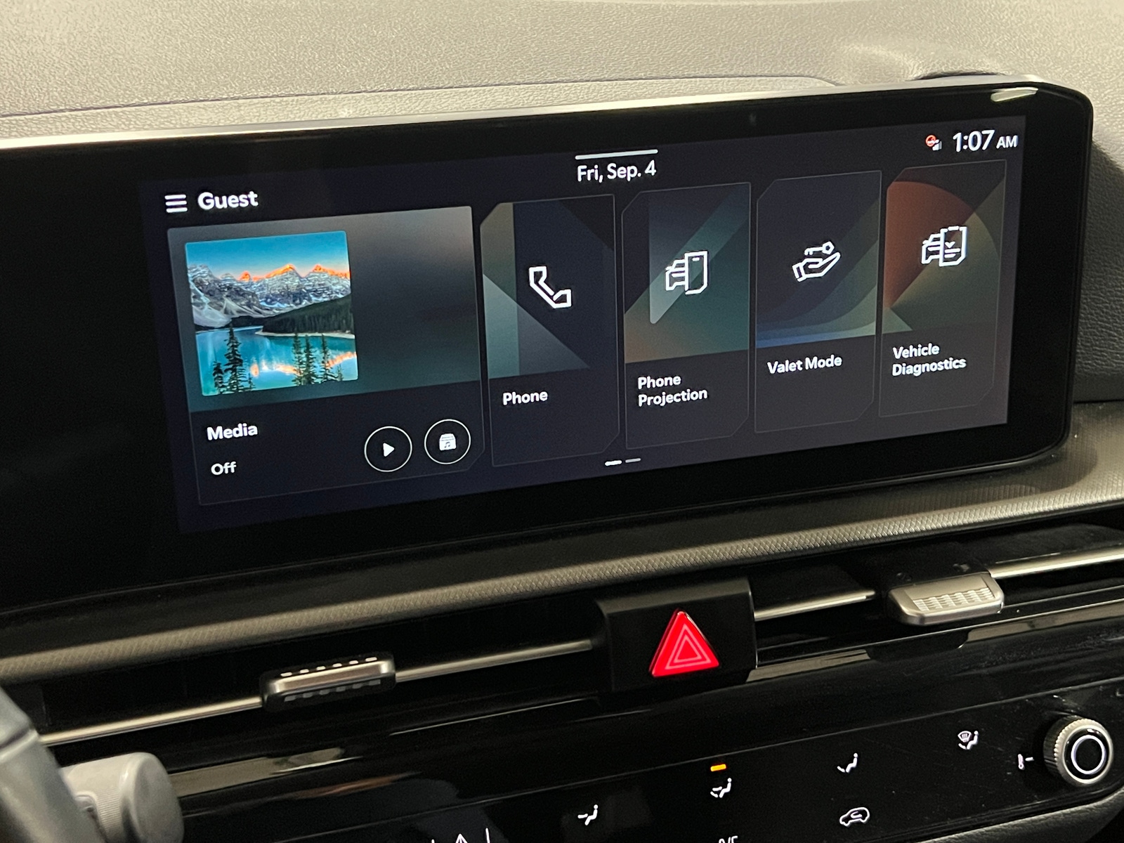 Thumbnail: 2026 Kia Sportage - 4