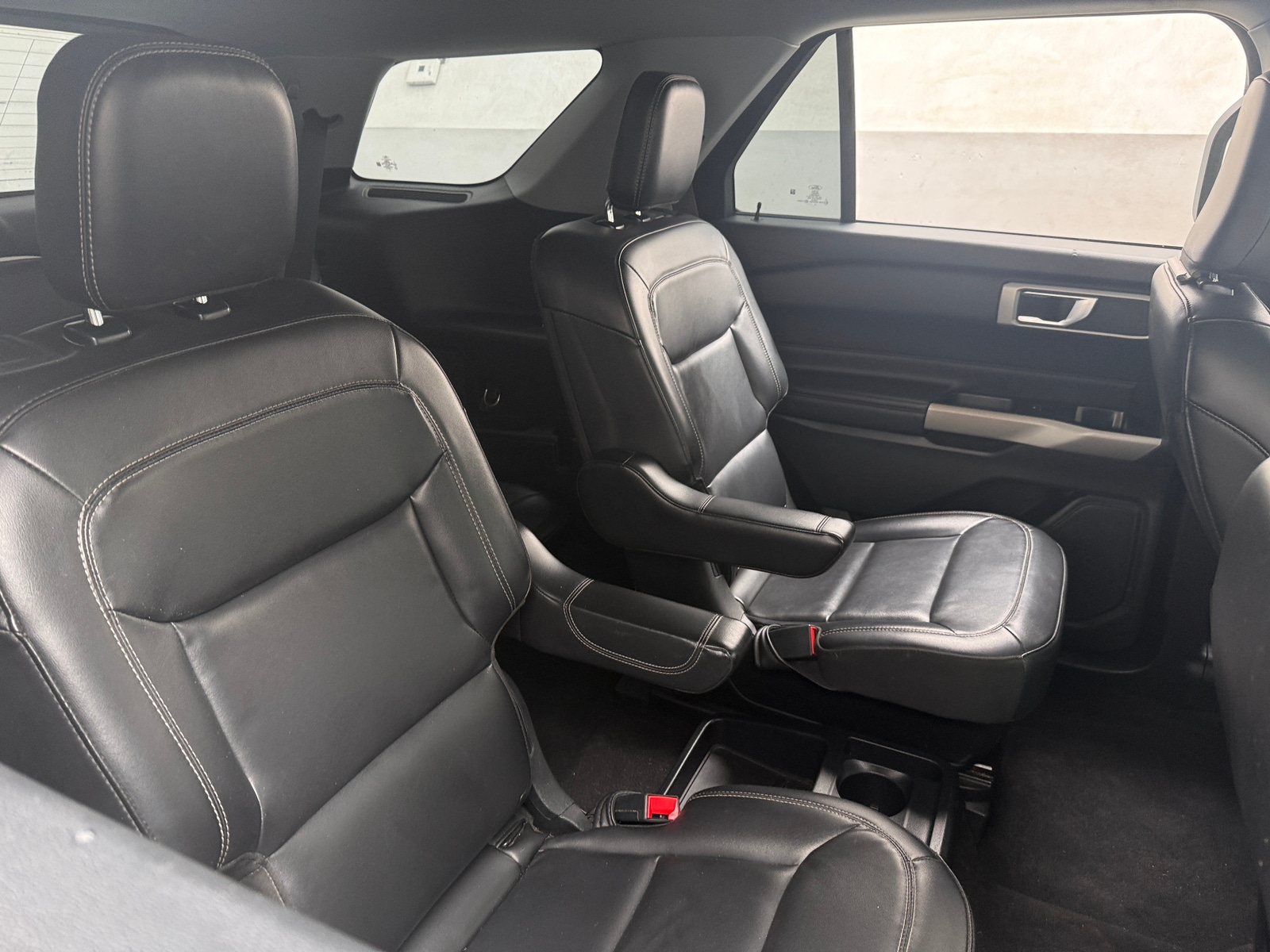 Thumbnail: 2021 Ford Explorer - 5