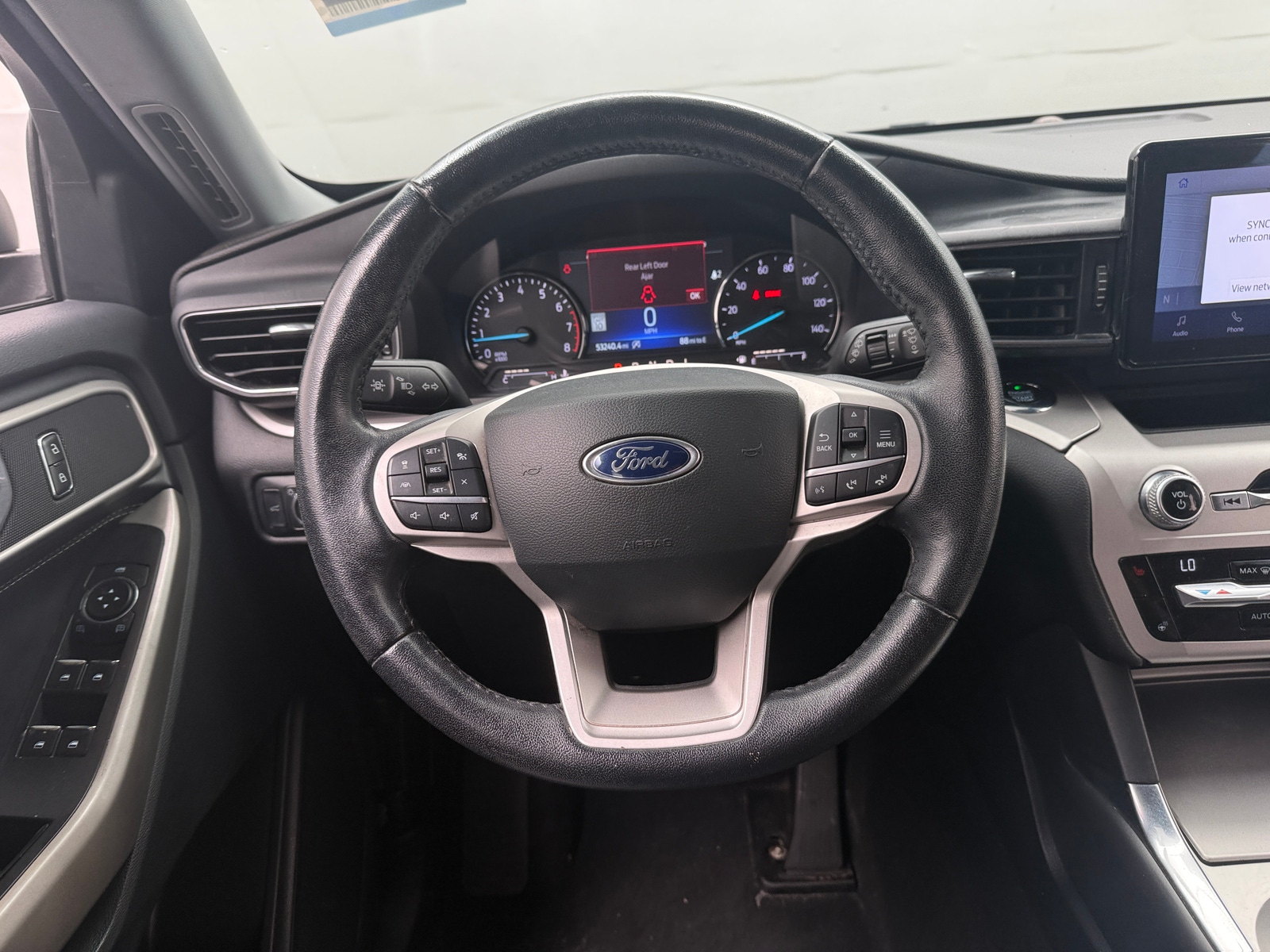 Thumbnail: 2021 Ford Explorer - 4