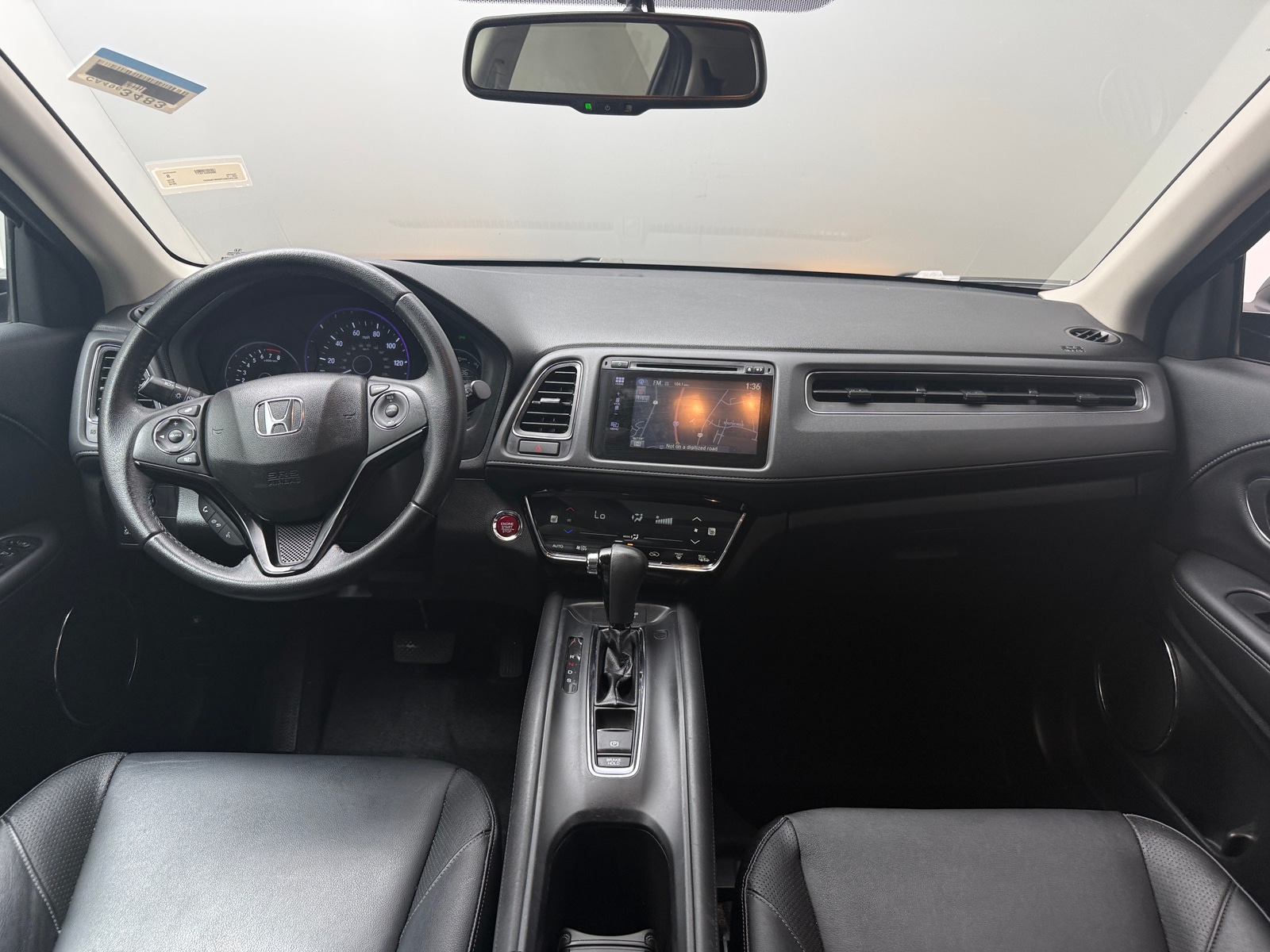 Thumbnail: 2016 Honda HR-V - 3