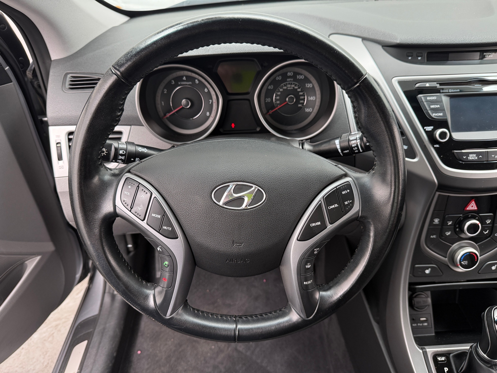 Thumbnail: 2015 Hyundai Elantra - 4