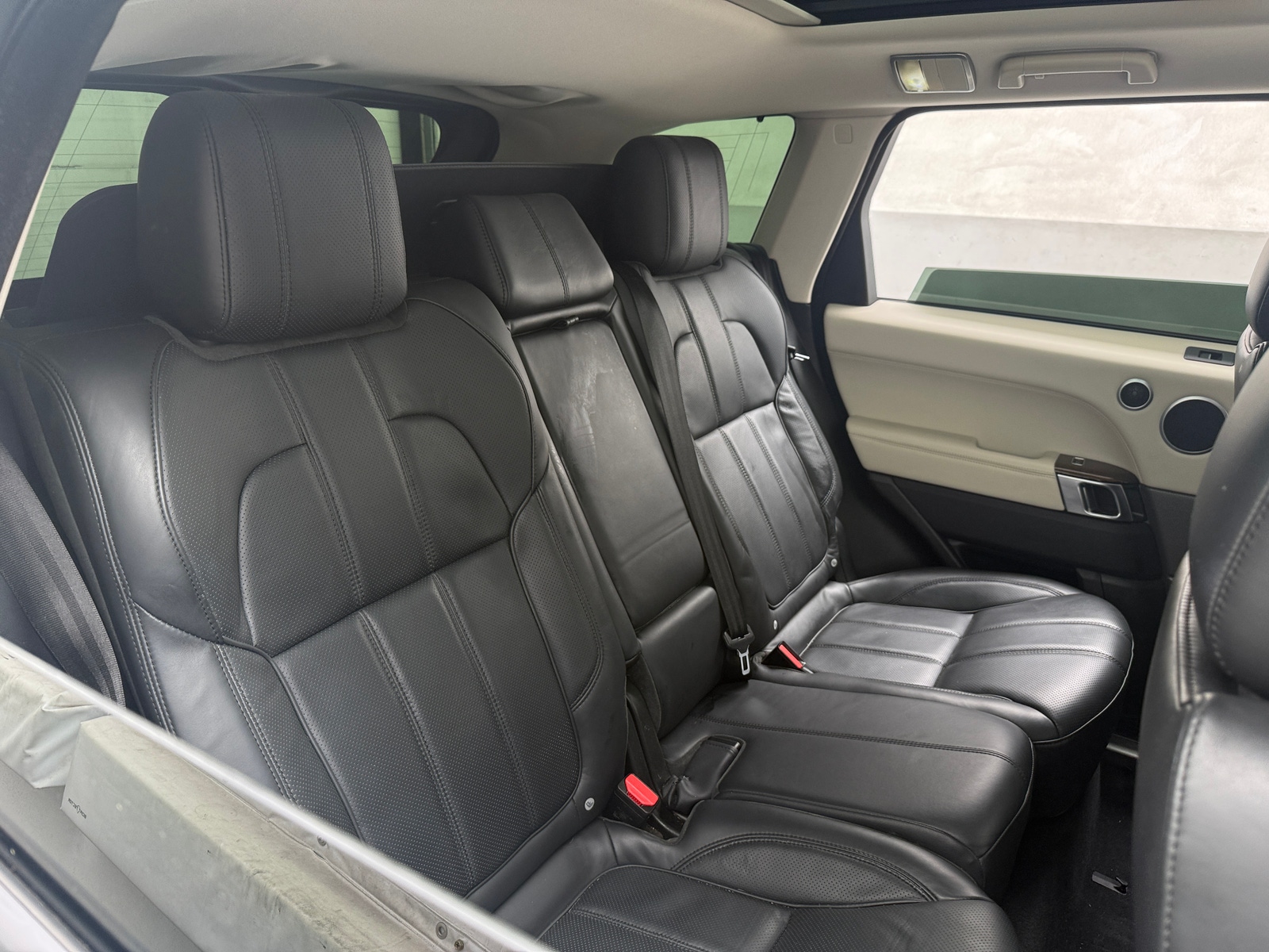 Thumbnail: 2016 Land Rover Range Rover Sport - 5