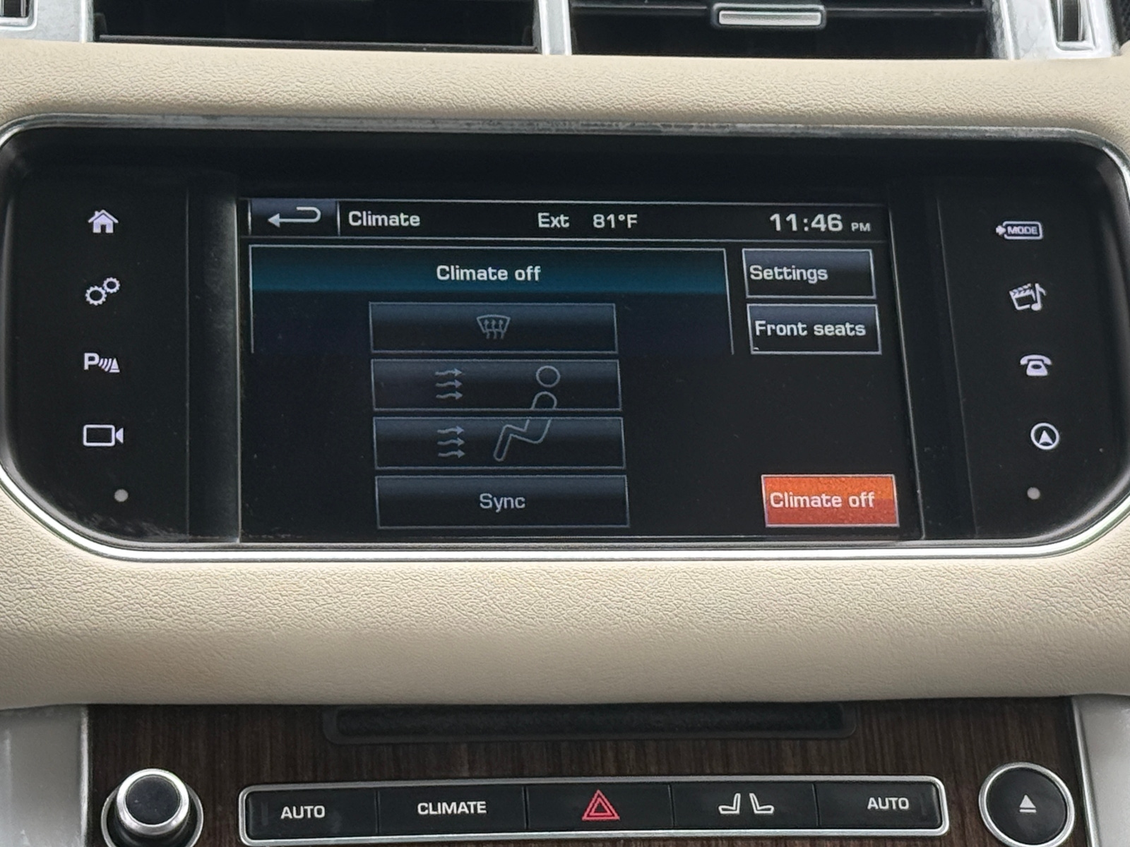 Thumbnail: 2016 Land Rover Range Rover Sport - 3