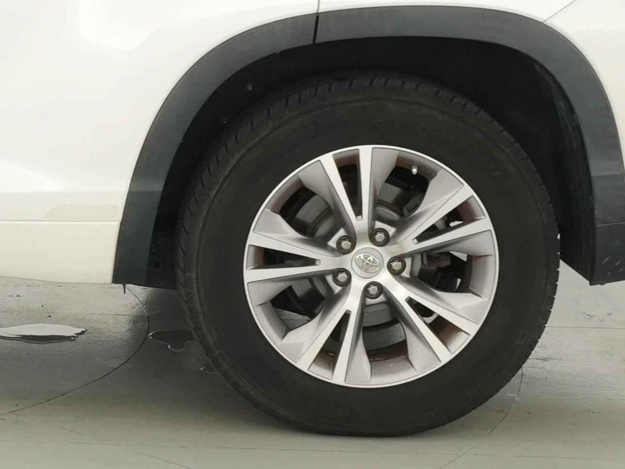 2015 Toyota Highlander XLE - Photo 19