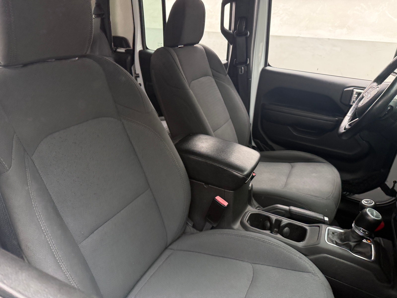 Thumbnail: 2022 Jeep Gladiator - 2