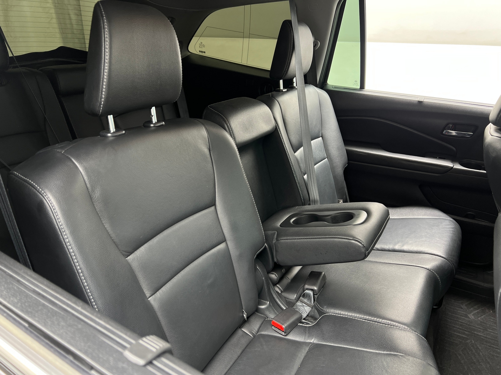 Thumbnail: 2018 Honda Pilot - 6