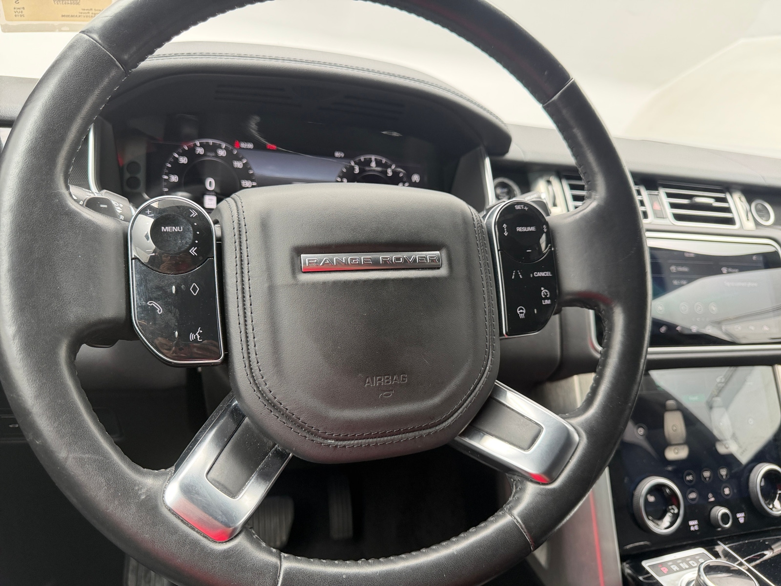 Thumbnail: 2019 Land Rover Range Rover - 4