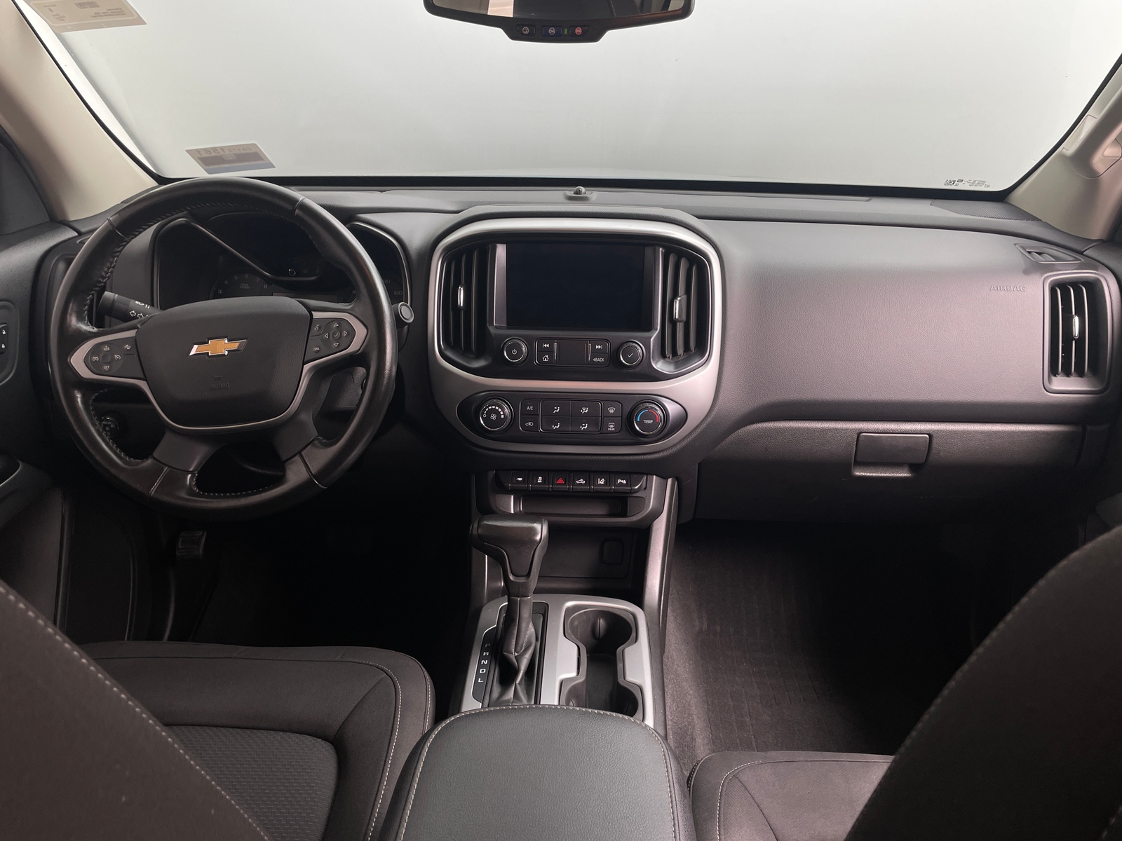 Thumbnail: 2021 Chevrolet Colorado - 3