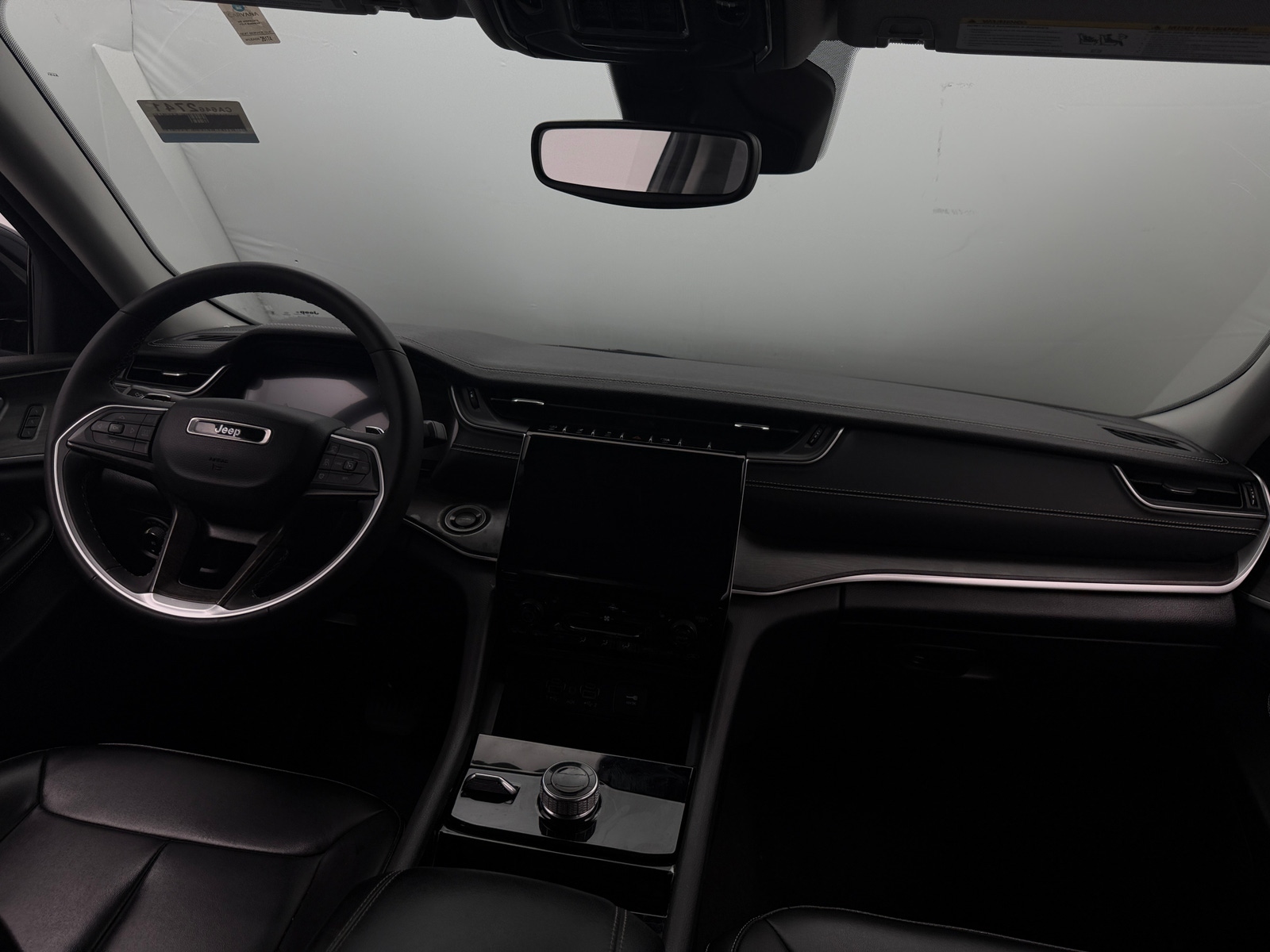 Thumbnail: 2023 Jeep Grand Cherokee L - 2