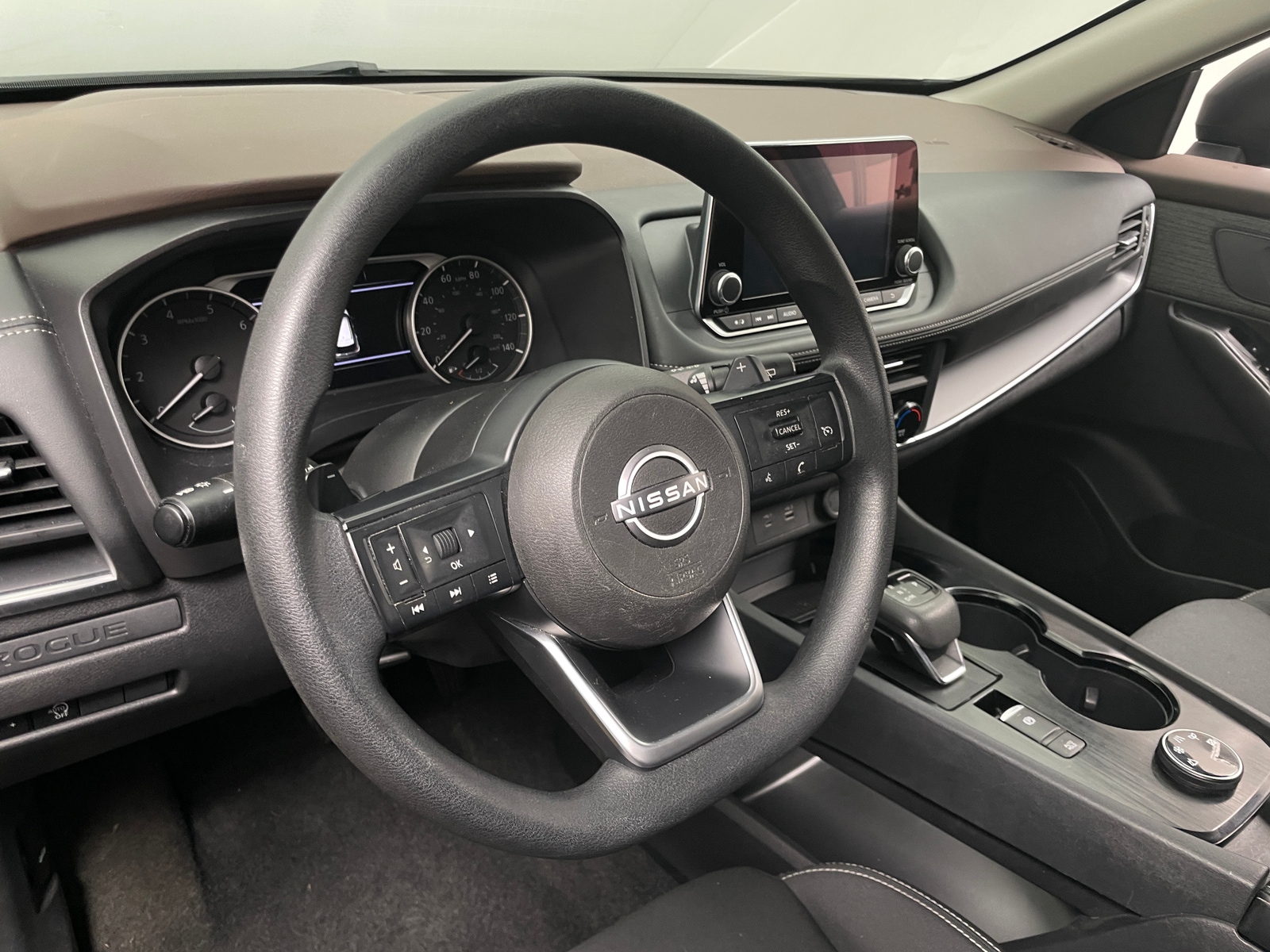 Thumbnail: 2023 Nissan Rogue - 5