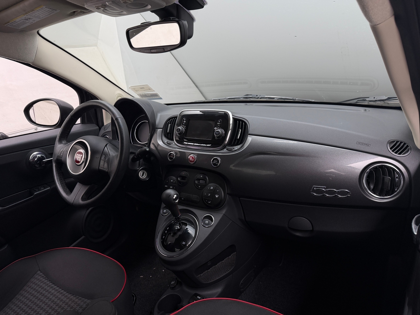 Thumbnail: 2019 Fiat 500 - 3