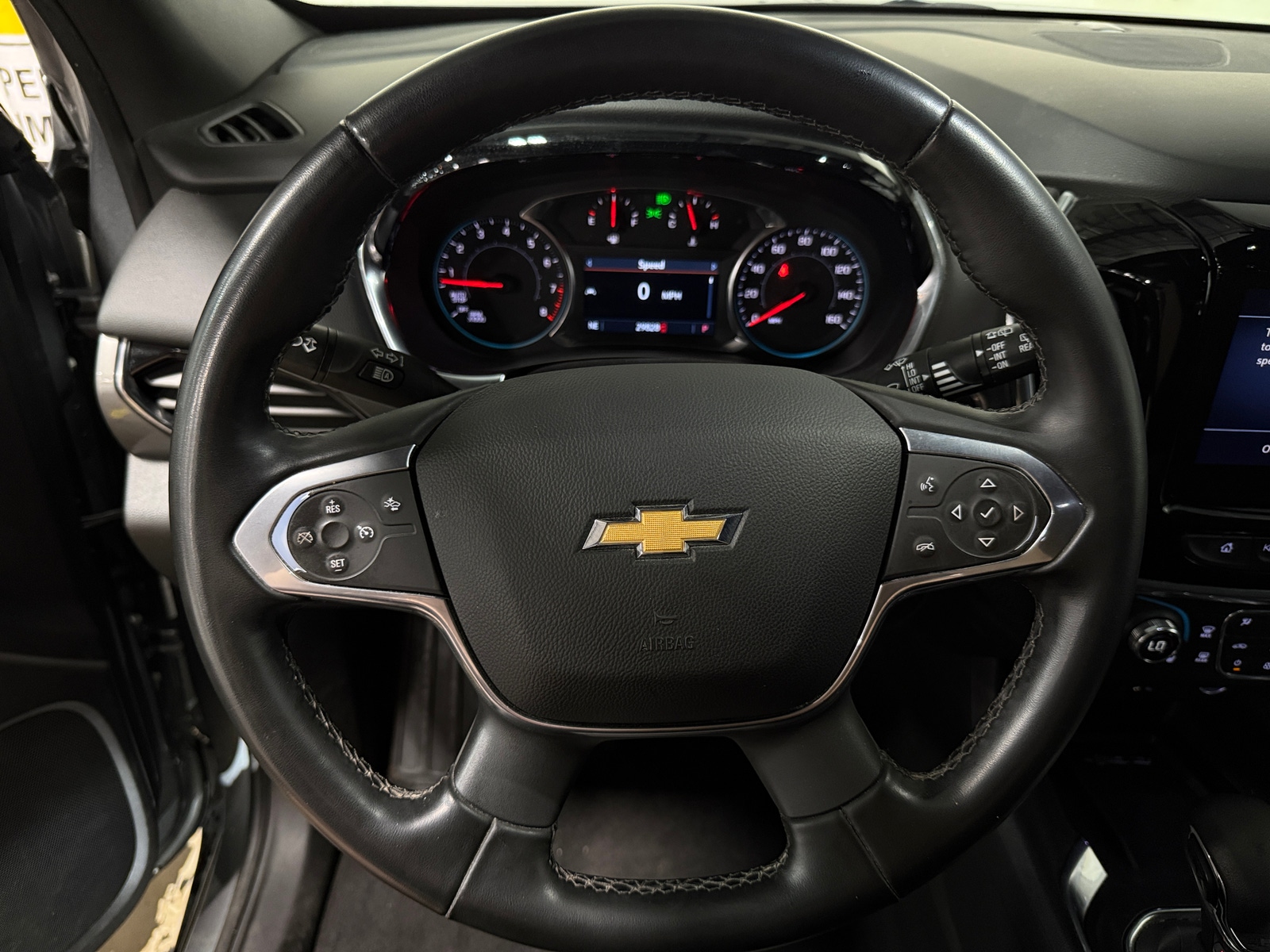 Thumbnail: 2023 Chevrolet Traverse - 5