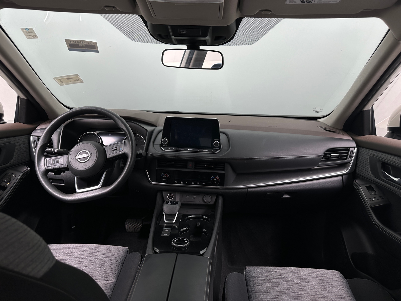 Thumbnail: 2023 Nissan Rogue - 3