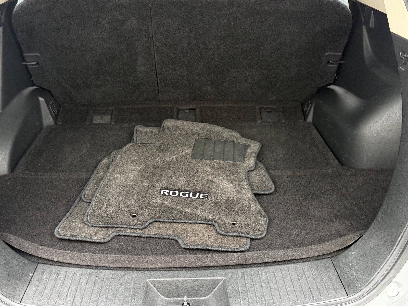 Thumbnail: 2013 Nissan Rogue - 7