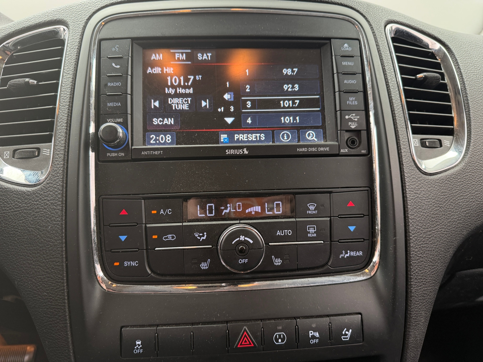 Thumbnail: 2013 Dodge Durango - 3