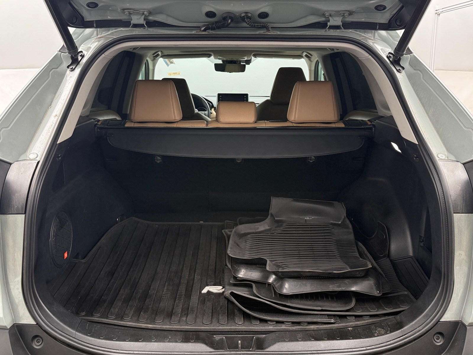 Thumbnail: 2021 Toyota RAV4 - 7