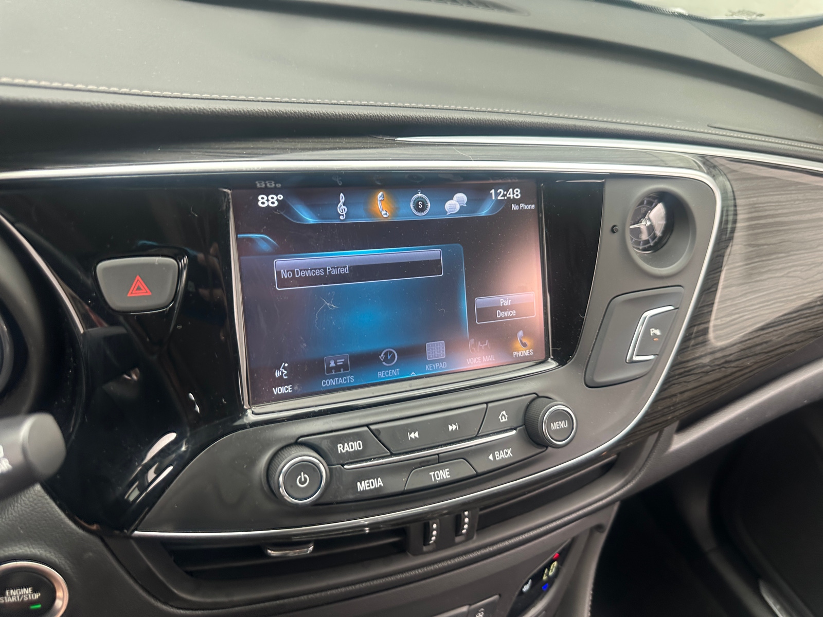 Thumbnail: 2018 Buick Envision - 3