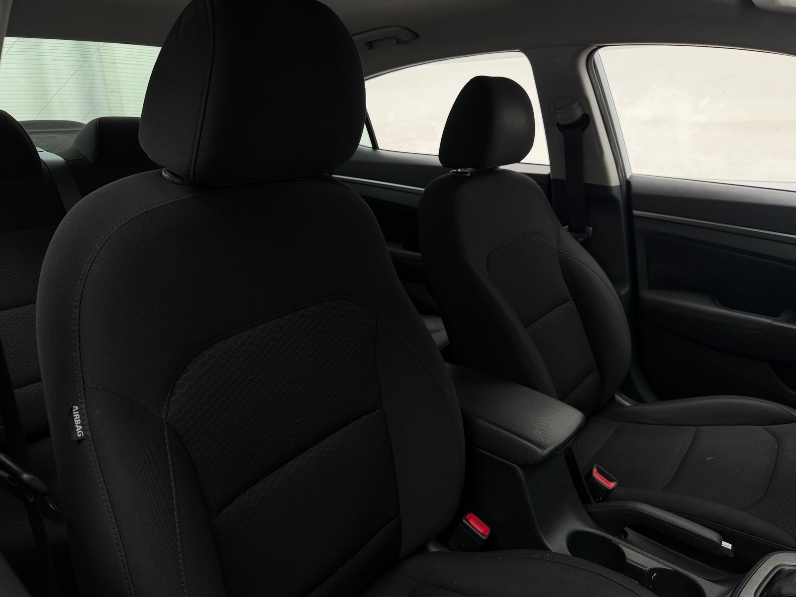 Thumbnail: 2020 Hyundai Elantra - 2