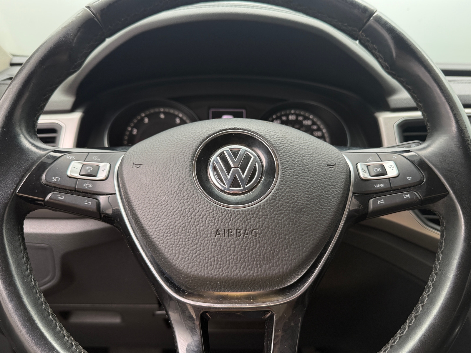 Thumbnail: 2019 Volkswagen Atlas - 5