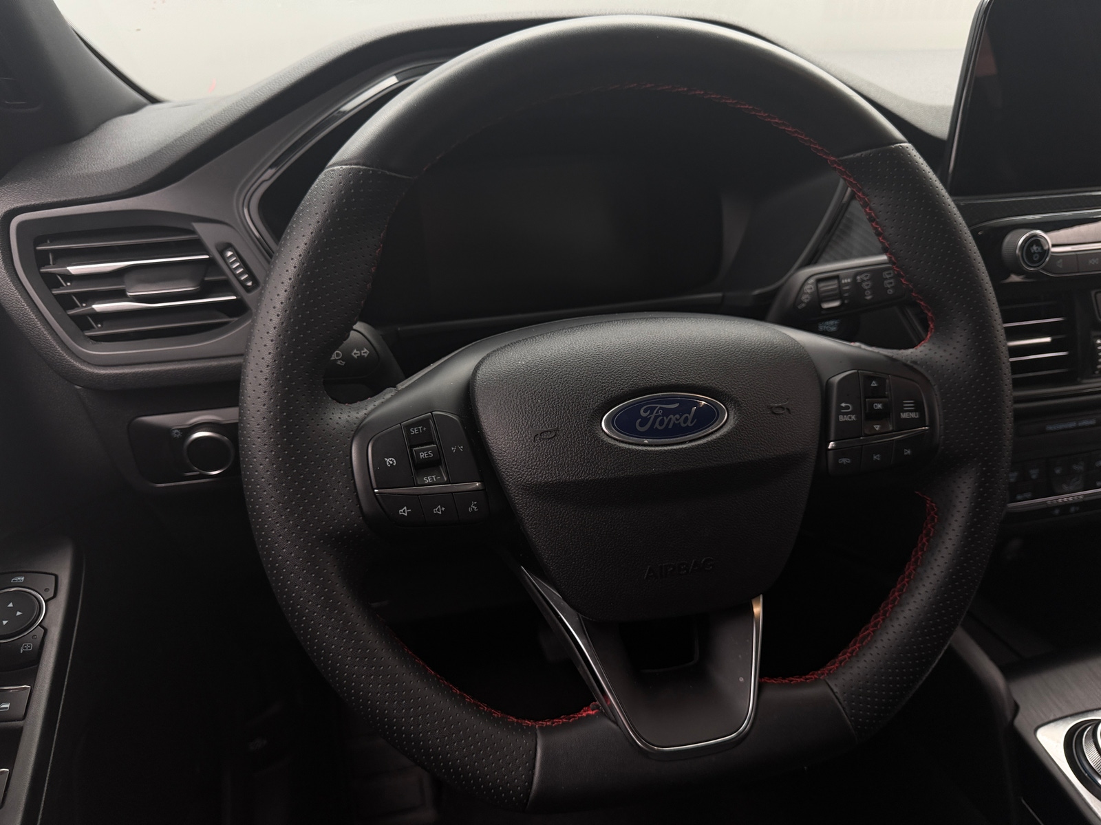 Thumbnail: 2025 Ford Escape - 5