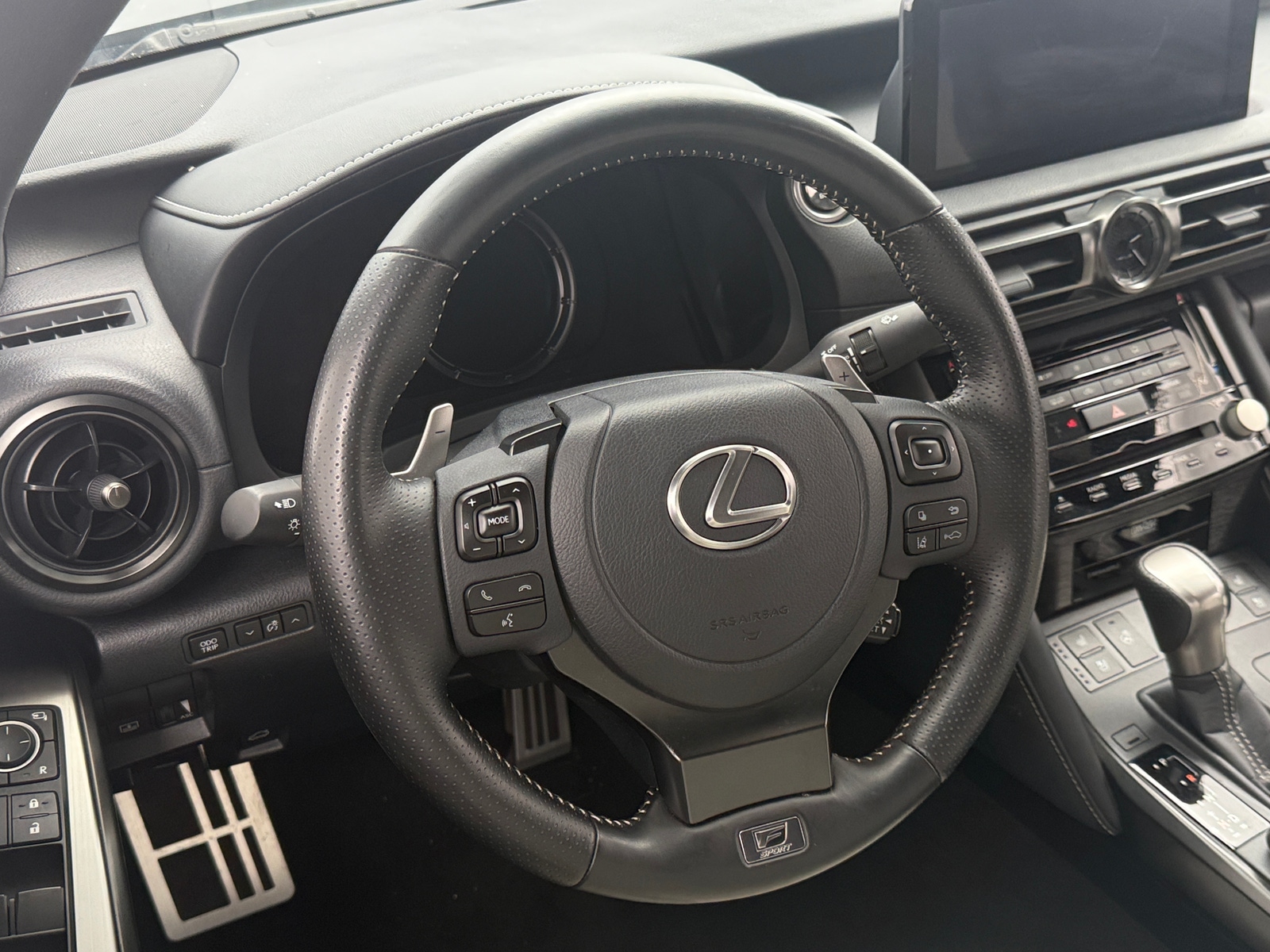 Thumbnail: 2025 Lexus IS - 4