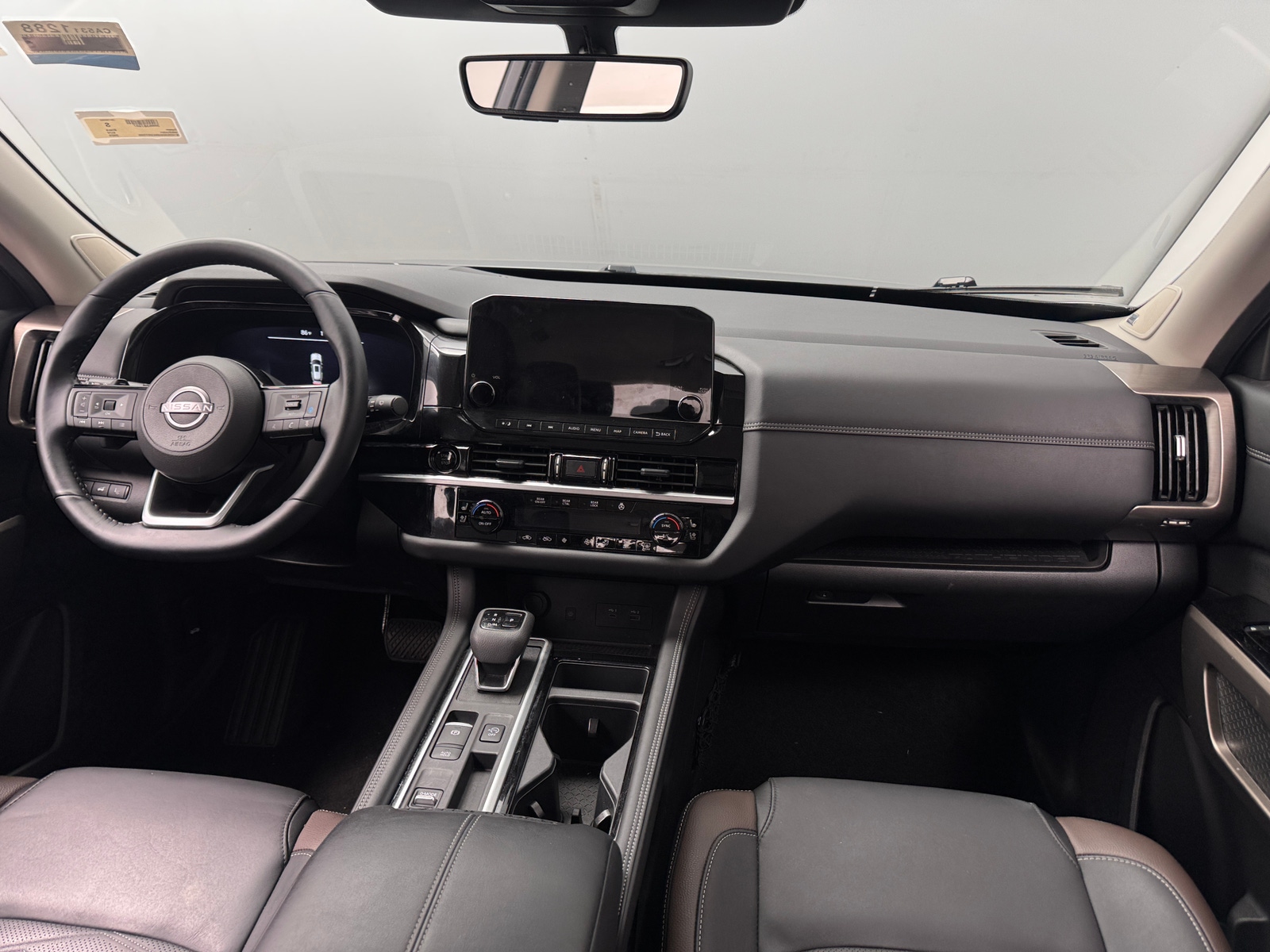 Thumbnail: 2025 Nissan Pathfinder - 2
