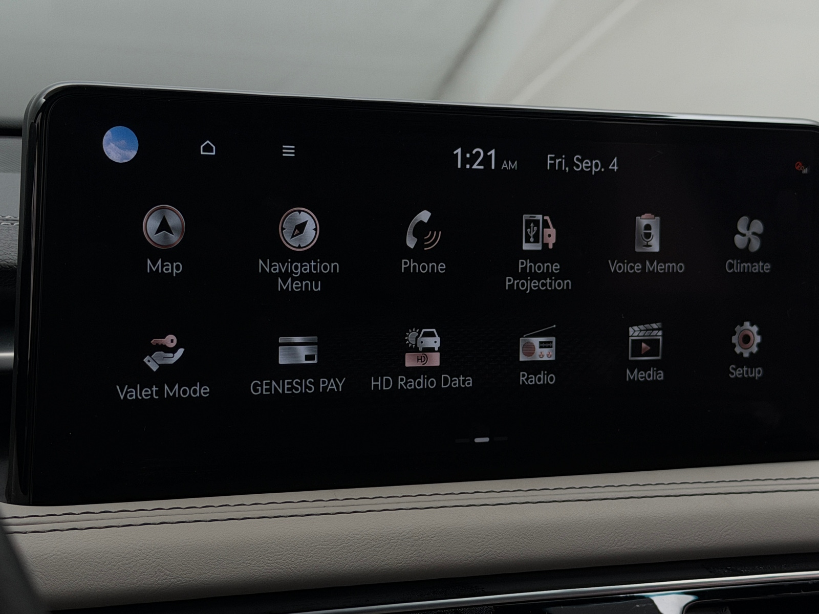 Thumbnail: 2023 Genesis G70 - 3
